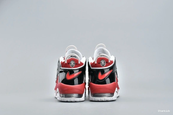 Air Hoops 921948-600 Bulls Pack More (2017) Uptempo  0811